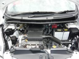 Toyota RACTIS WELLCAB picture