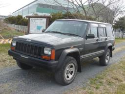 Chrysler Cherokee SPORTS