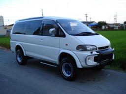 Mitsubishi DELICA SPACE GEAR 3.0 SUPER EXCEED