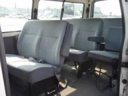 Toyota HIACE VAN DX   Long picture