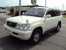 Toyota LAND CRUISER 100 Cygnus