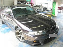 Nissan SKYLINE COUPE R33