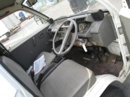 Suzuki CARRY TRUCK  picture