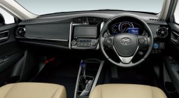 Toyota COROLLA AXIO 1.5G picture