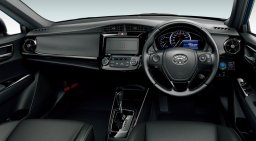 Toyota COROLLA AXIO 1.5G picture