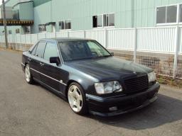 Mercedes-Benz E320 
