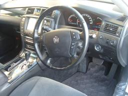 Toyota Crown new_grade picture