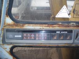 Sumitomo S260 EXCAVATOR  picture