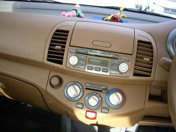 Nissan March 12C picture