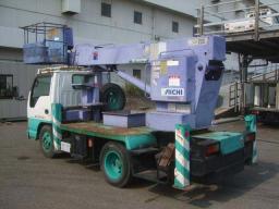 Isuzu Elf new_grade picture