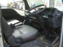 Isuzu Elf new_grade picture