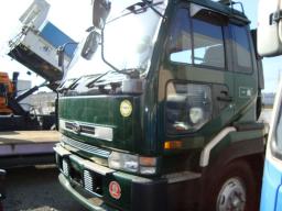 Nissan DIESEL UD picture
