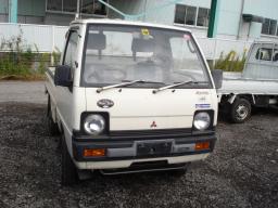 Mitsubishi MINICAB TRUCK 4WD