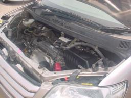 Toyota Noah  picture