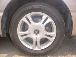 Toyota Noah  picture