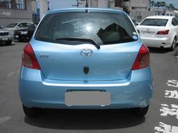 Toyota VITZ F picture