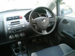 Honda Fit A picture