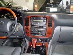 Lexus LX470  picture