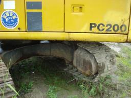 Komatsu PC-200-6E  picture