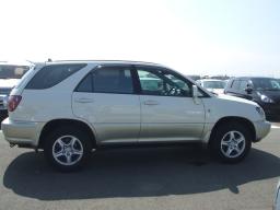 Toyota Harrier 3.0 S PKG picture