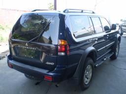 Mitsubishi Montero Sports picture