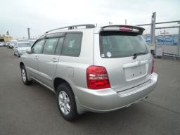 Toyota Kluger V 2.4G picture