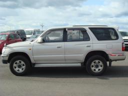 Toyota Hilux Surf SSR-X picture