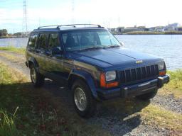 Chrysler Cherokee