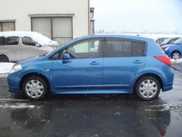 Nissan TIIDA 15M picture