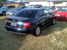 Audi A4 1.8 picture