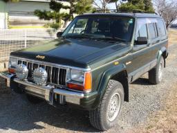 Chrysler Cherokee 