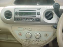 Toyota porte  picture