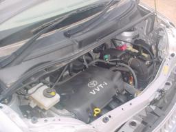 Toyota porte  picture