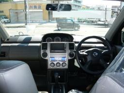 Nissan X-TRAIL Xtt 4WD picture