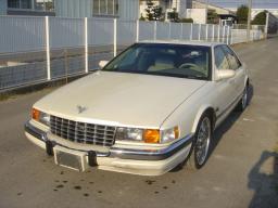 Cadillac sevillu luxuary sedan