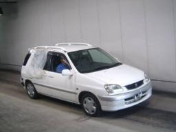 Toyota Raum 1.5
