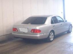 Mercedes-Benz E class 300CE-24 picture