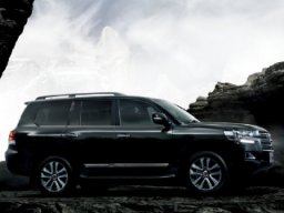 Toyota Landcruiser 200 AX picture