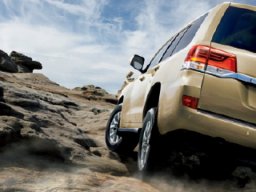 Toyota Landcruiser 200 AX picture