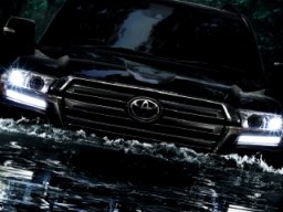 Toyota Landcruiser 200 AX picture