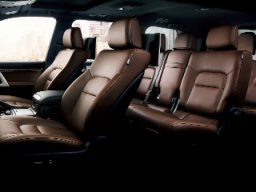 Toyota Landcruiser 200 AX picture