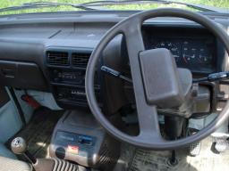 Daihatsu Hijet  picture