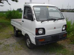 Mitsubishi Minicab truck