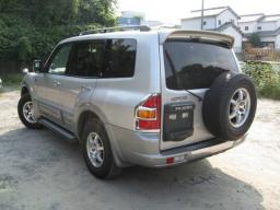 Mitsubishi PAJERO EXCEED picture
