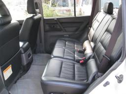 Mitsubishi PAJERO EXCEED picture