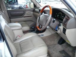 Toyota Land Cruiser VX-LTD G-selection picture