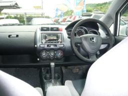 Honda Fit A picture
