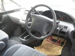 Toyota Estima V picture