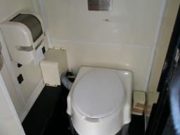 Nissan UD large bus picture