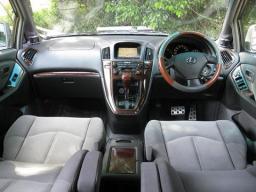 Toyota Harrier 3.0 Four G Package picture